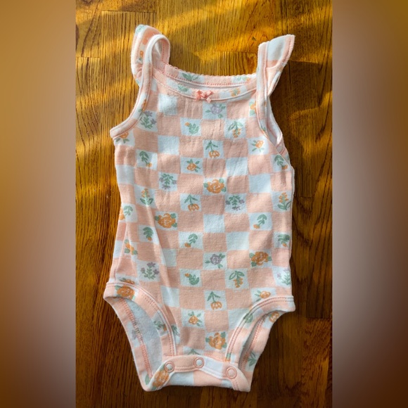 Carter’s/Gerber Newborn Baby Girl Bundle Tanks/T-Shirt Onesies - Picture 10 of 11